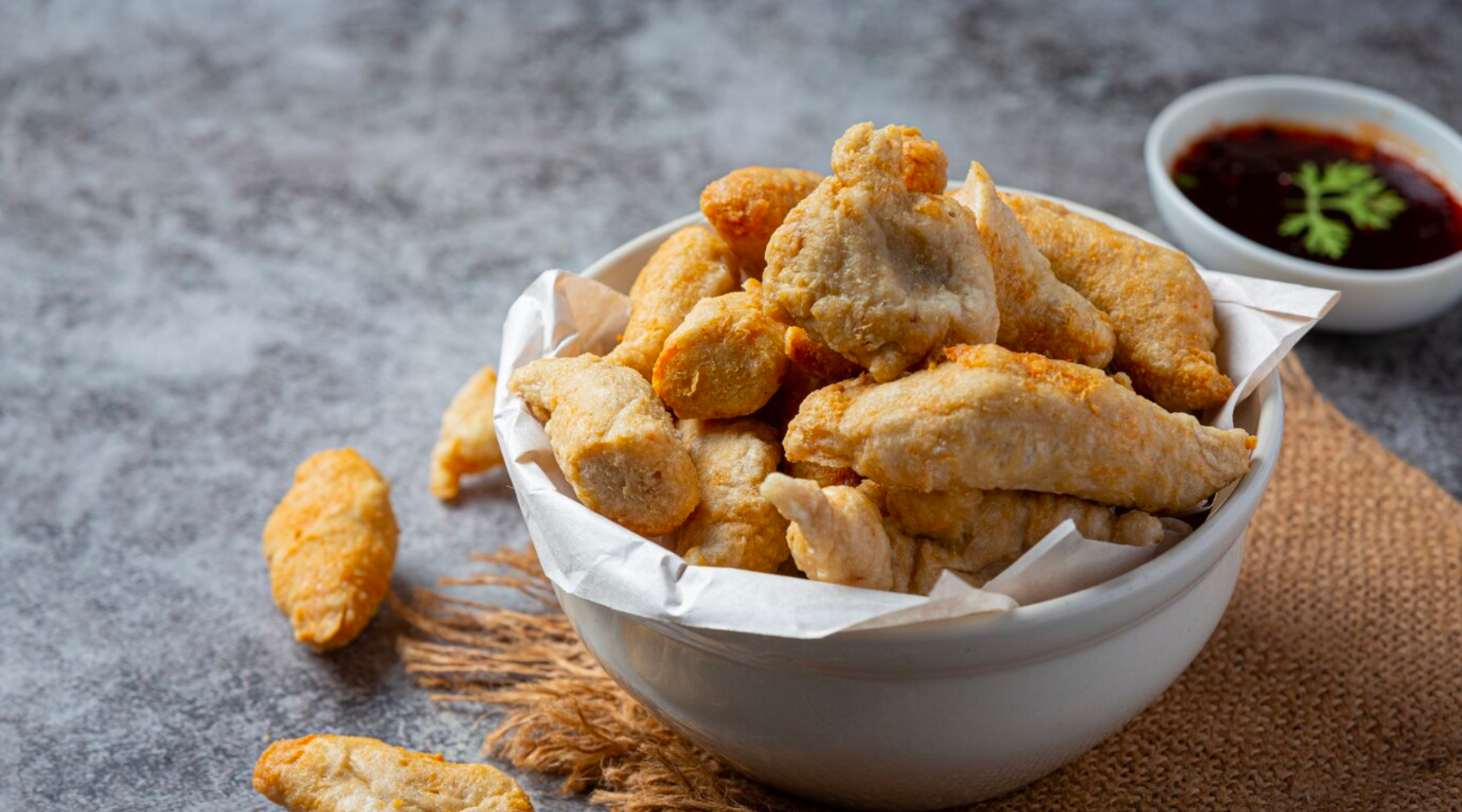 Pempek: Kelezatan Makanan Khas Daerah yang Memikat Lidah